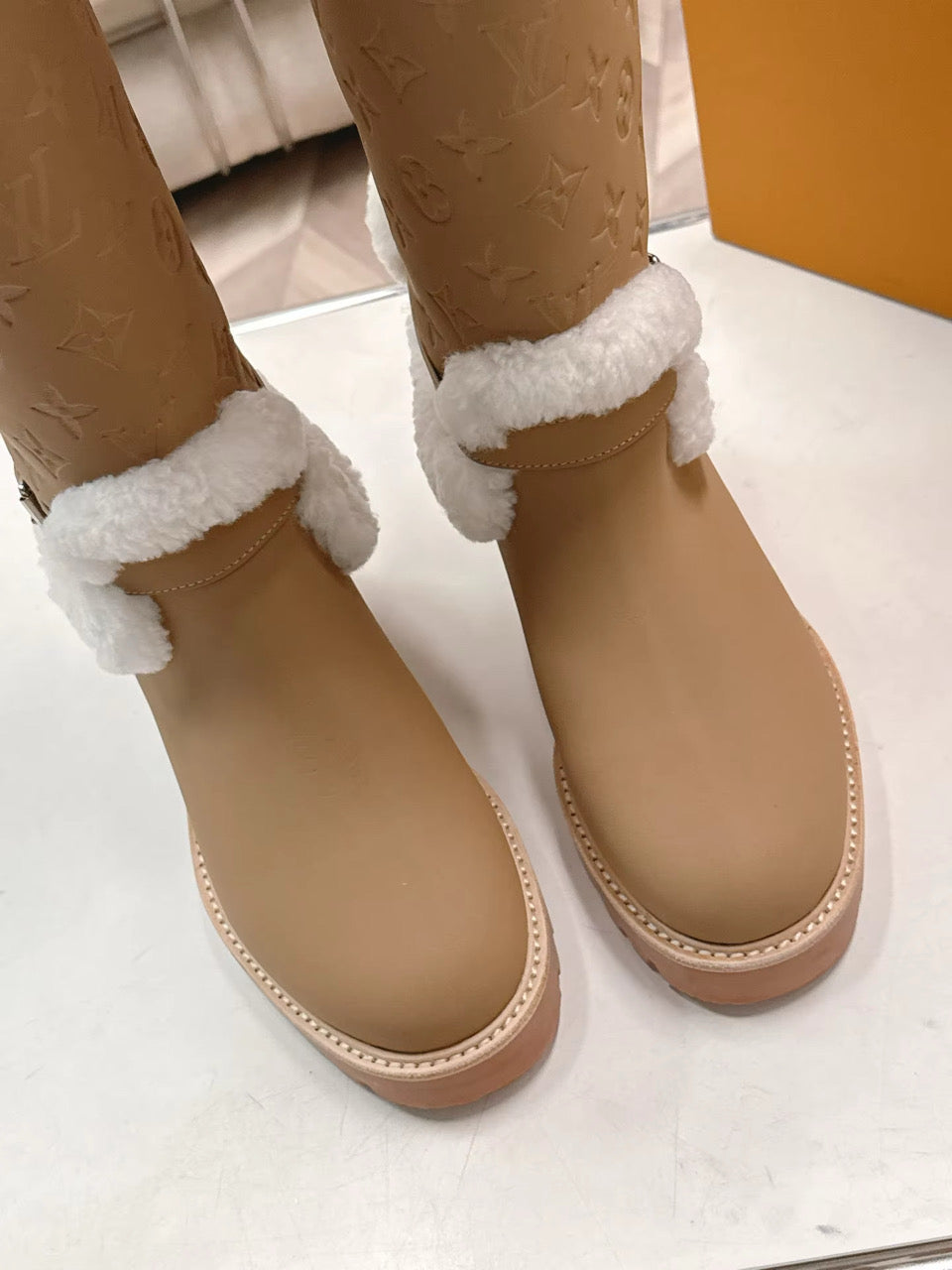 Over the Knee Boot (CART PRICE REDUCTION)