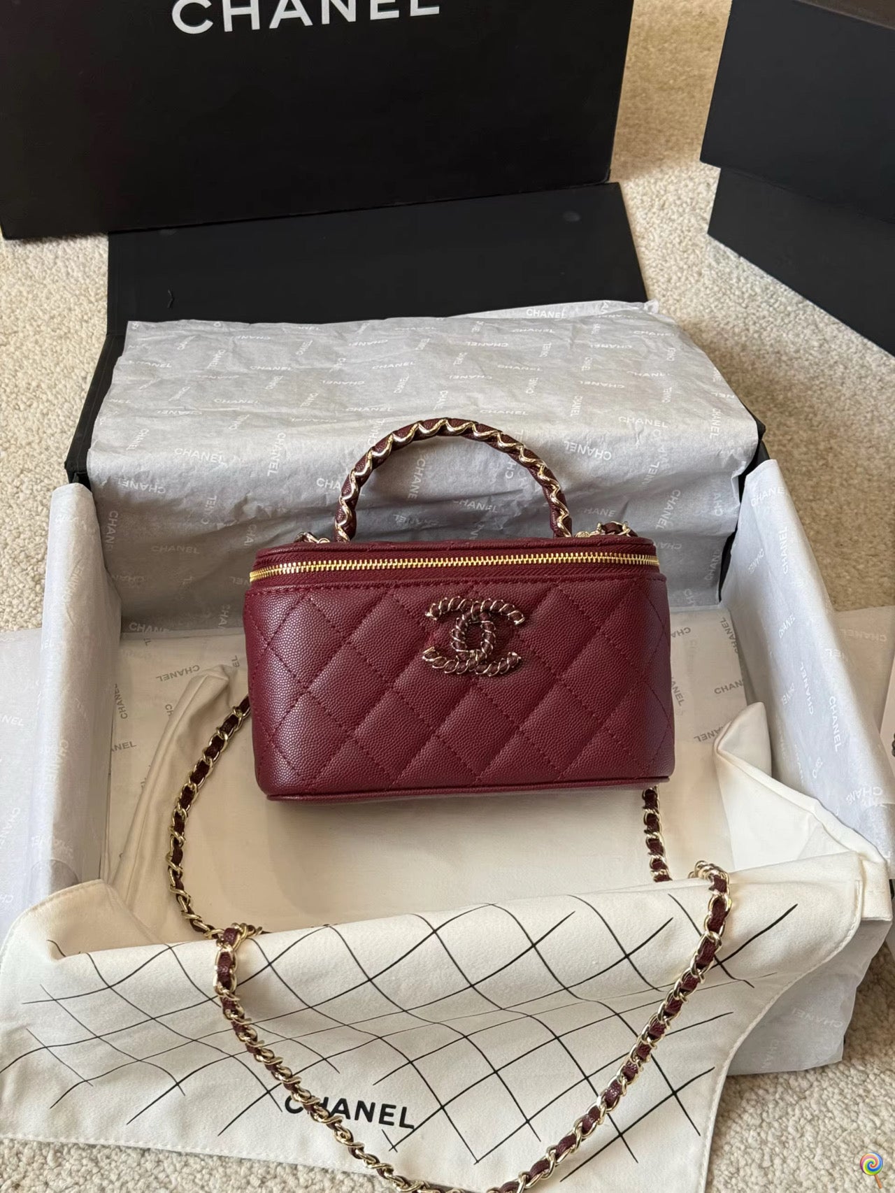 (ADDITIONAL CART DISCOUNT) Top Handle Purse