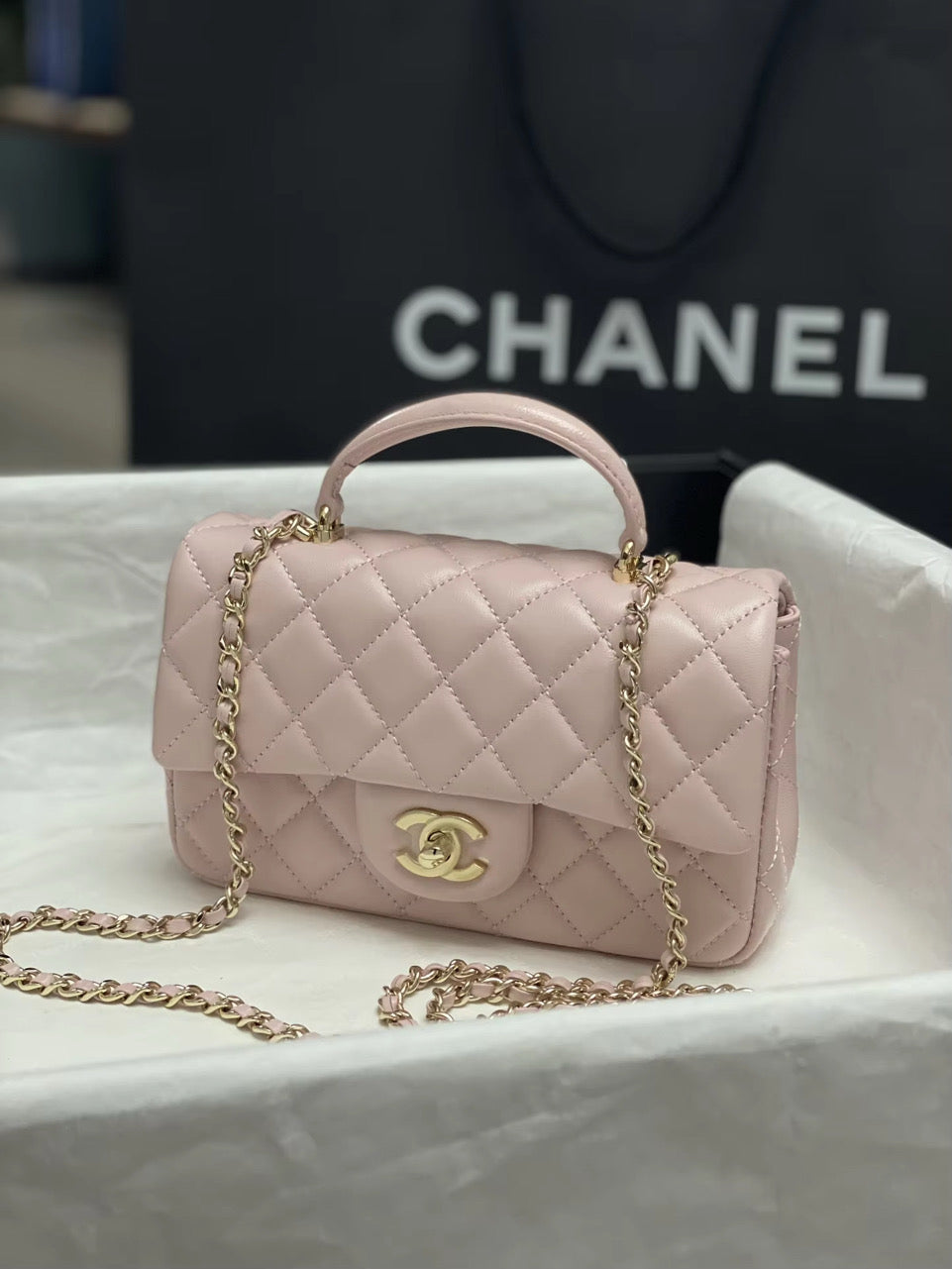 Luxury Top Handle (NOT ELIGIBLE FOR DISCOUNT)