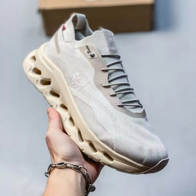 Athletic performance tennis shoes