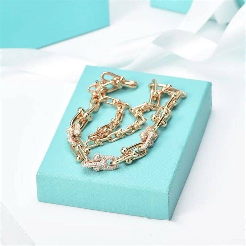 Bedazzled chain necklace