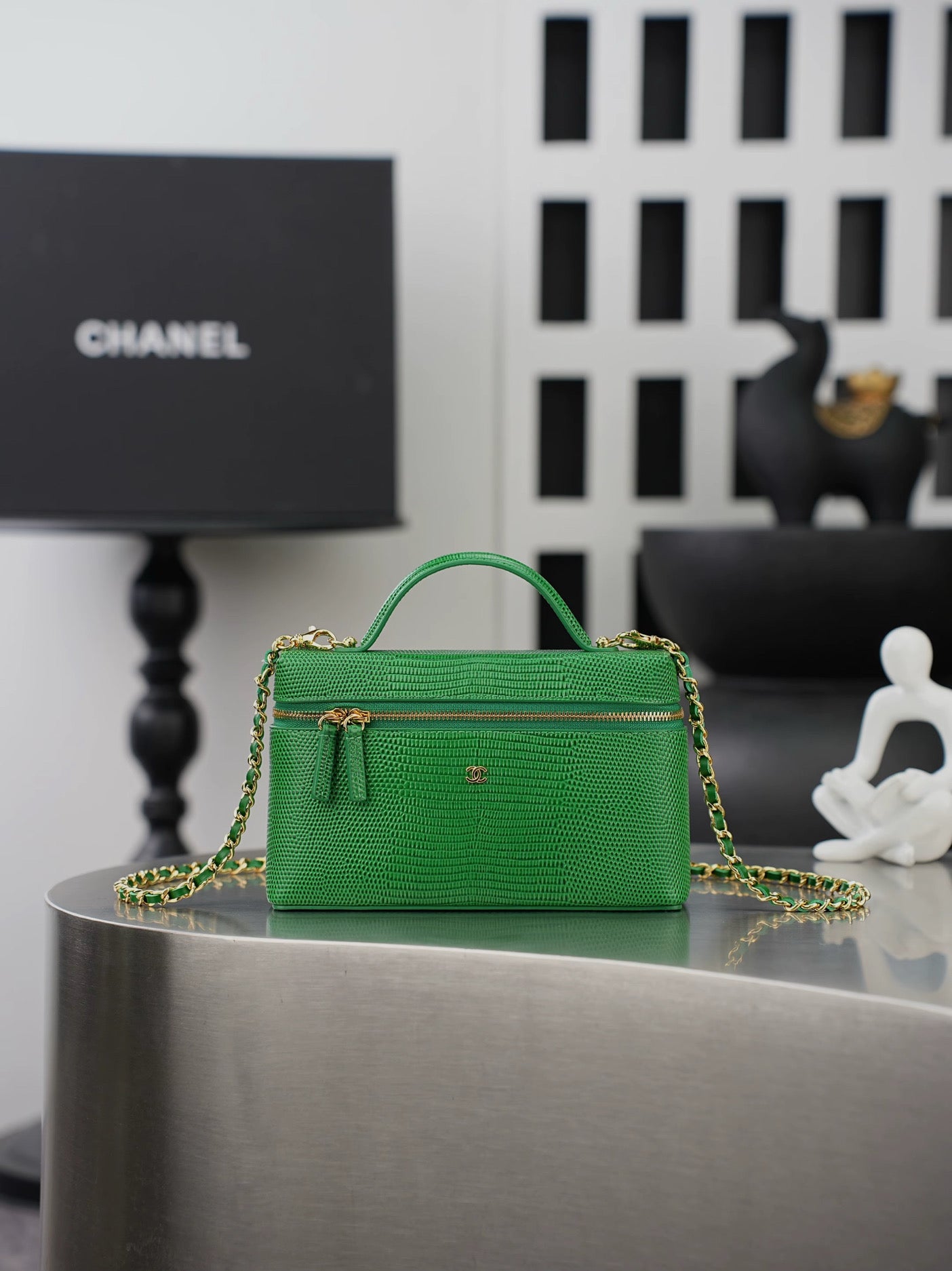 The coco Vanity Case