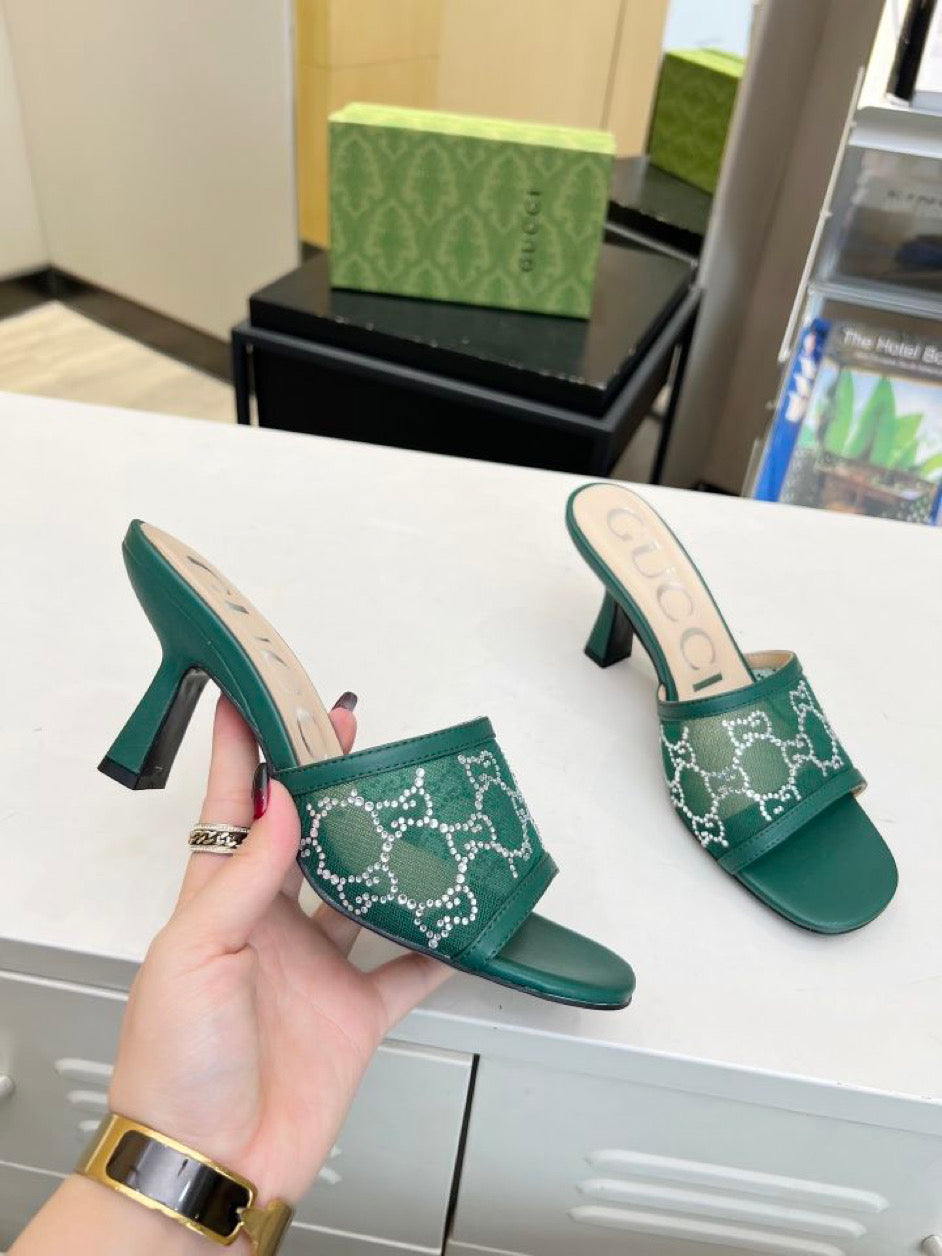Mini heel with mesh screen