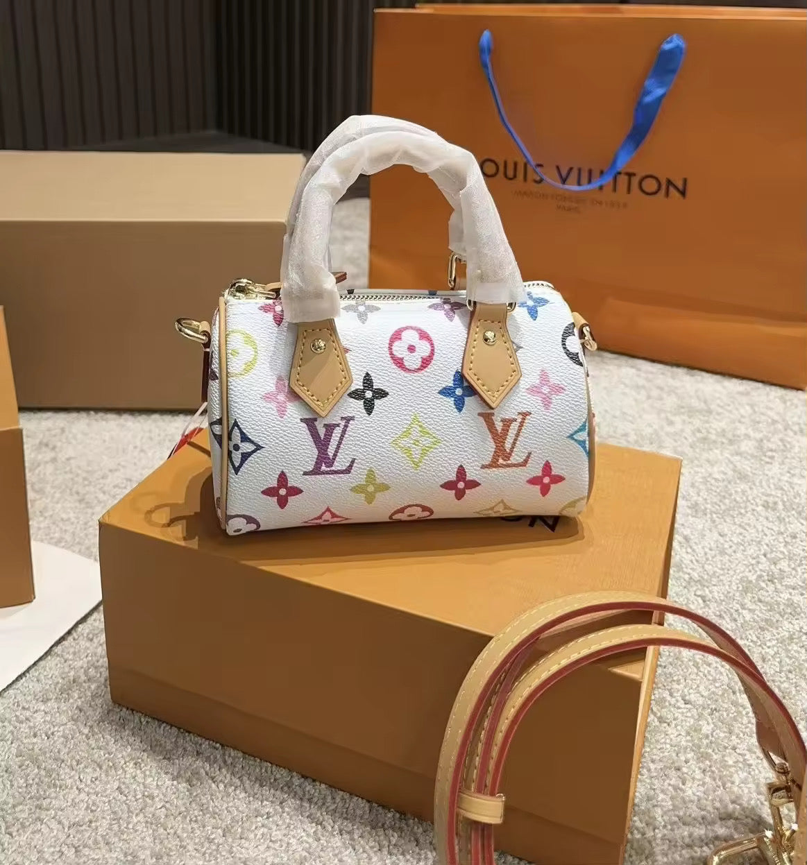 Mini colorful purse
