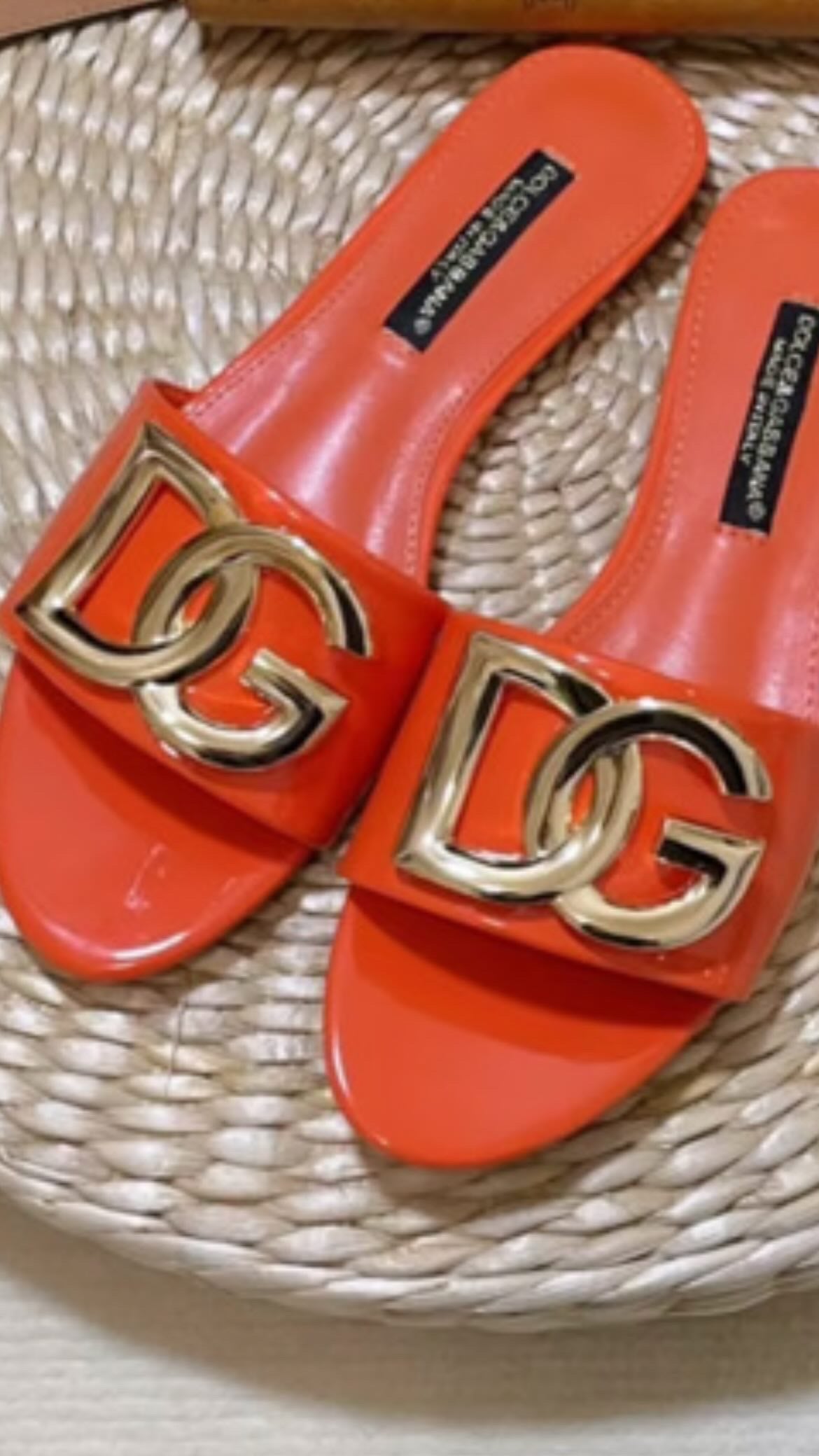 Leather bound sandal with gold