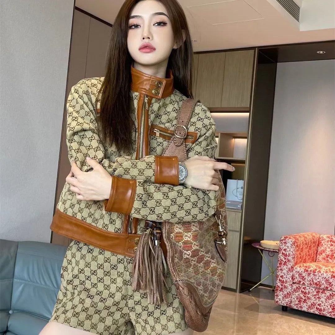Two piece set