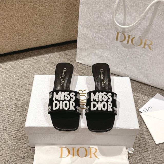 Leather bound sandals