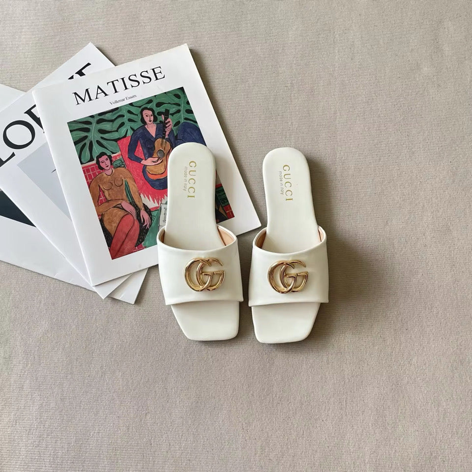 Flat leather bound slides