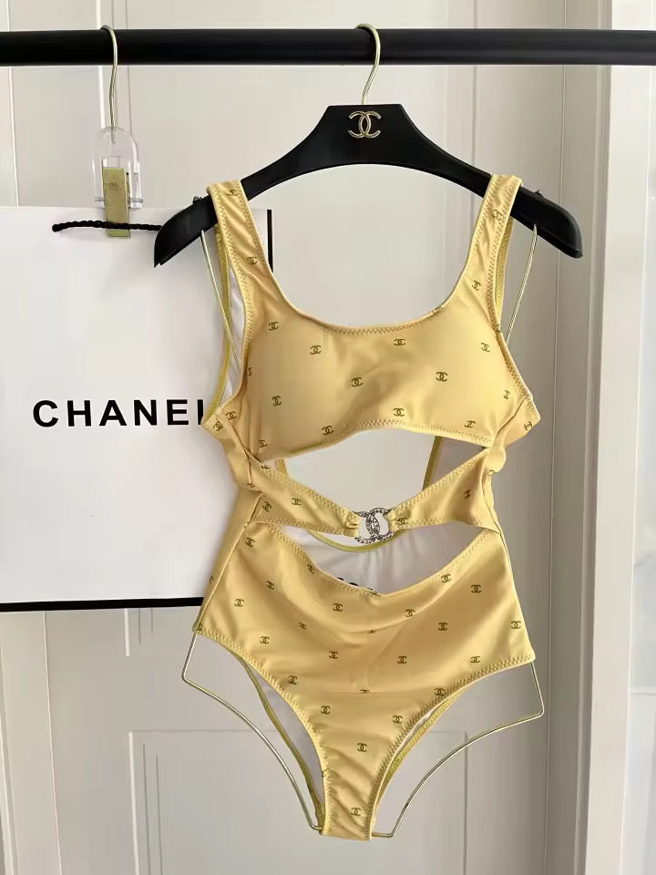 Open Monokini