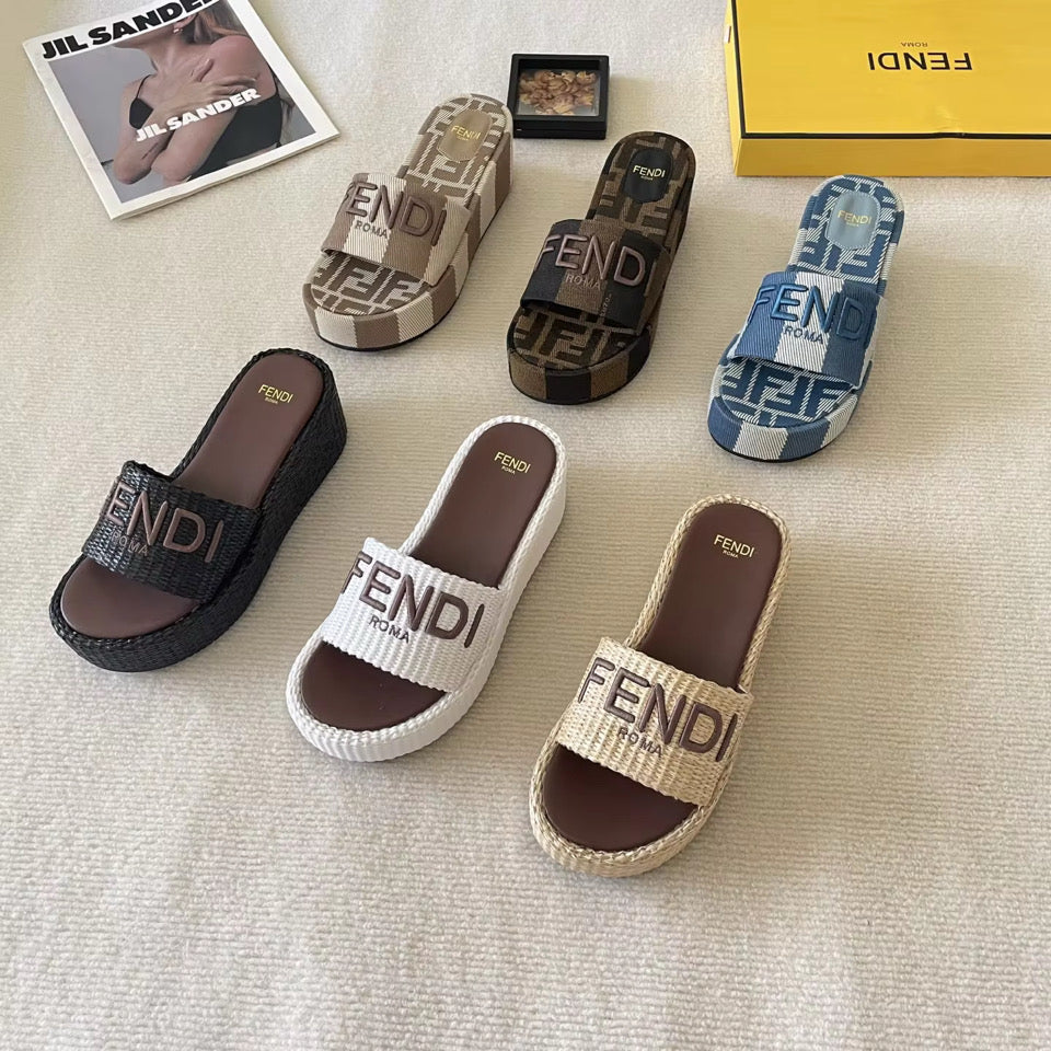 Mini Platform Sandal