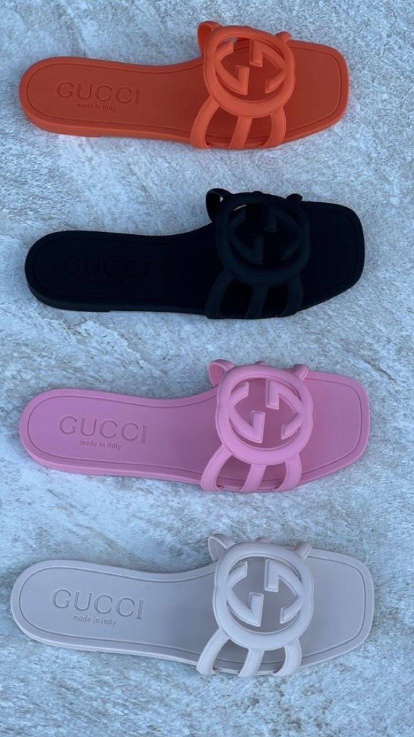 Rubber Flat Sandal