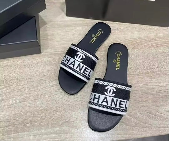 Sewn leather bound flat