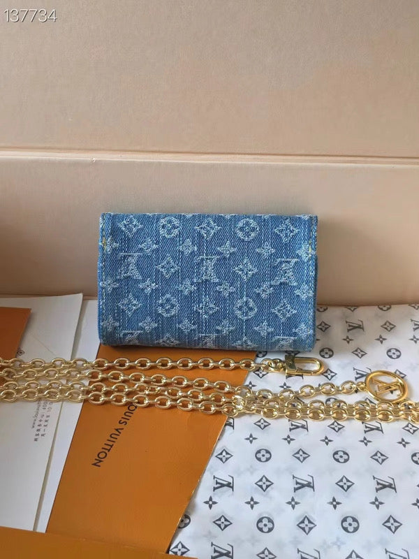 Denim Waist bag with gold chain (NO DISCOUNT ON PRODUCT)