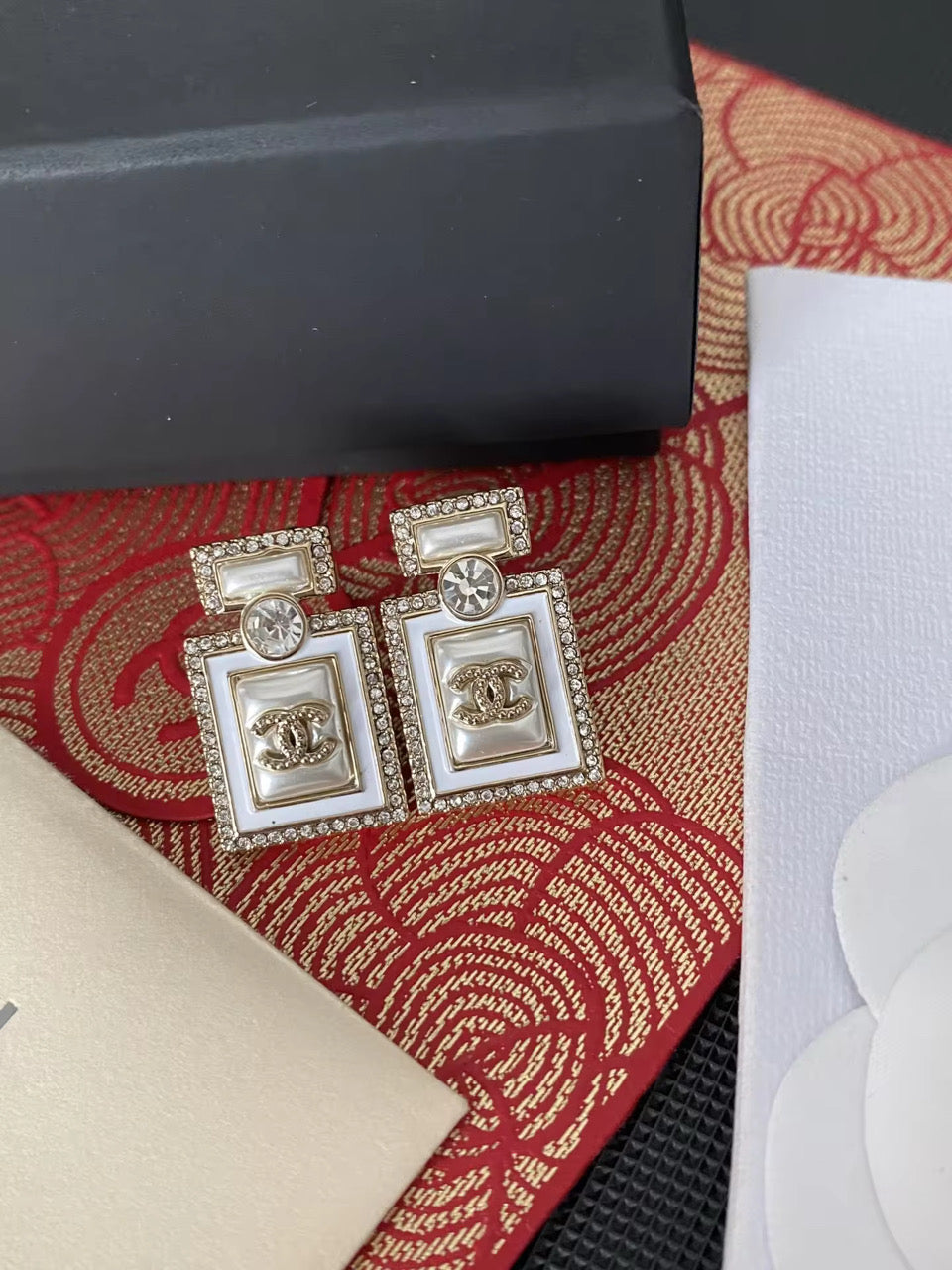 Medium Potion Earrings