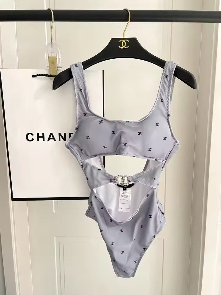 Open Monokini