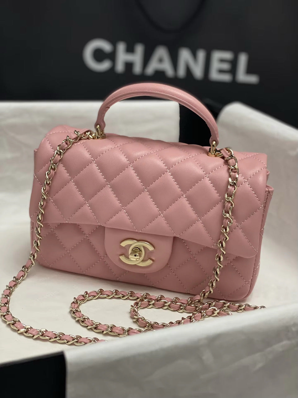 Luxury Top Handle (NOT ELIGIBLE FOR DISCOUNT)