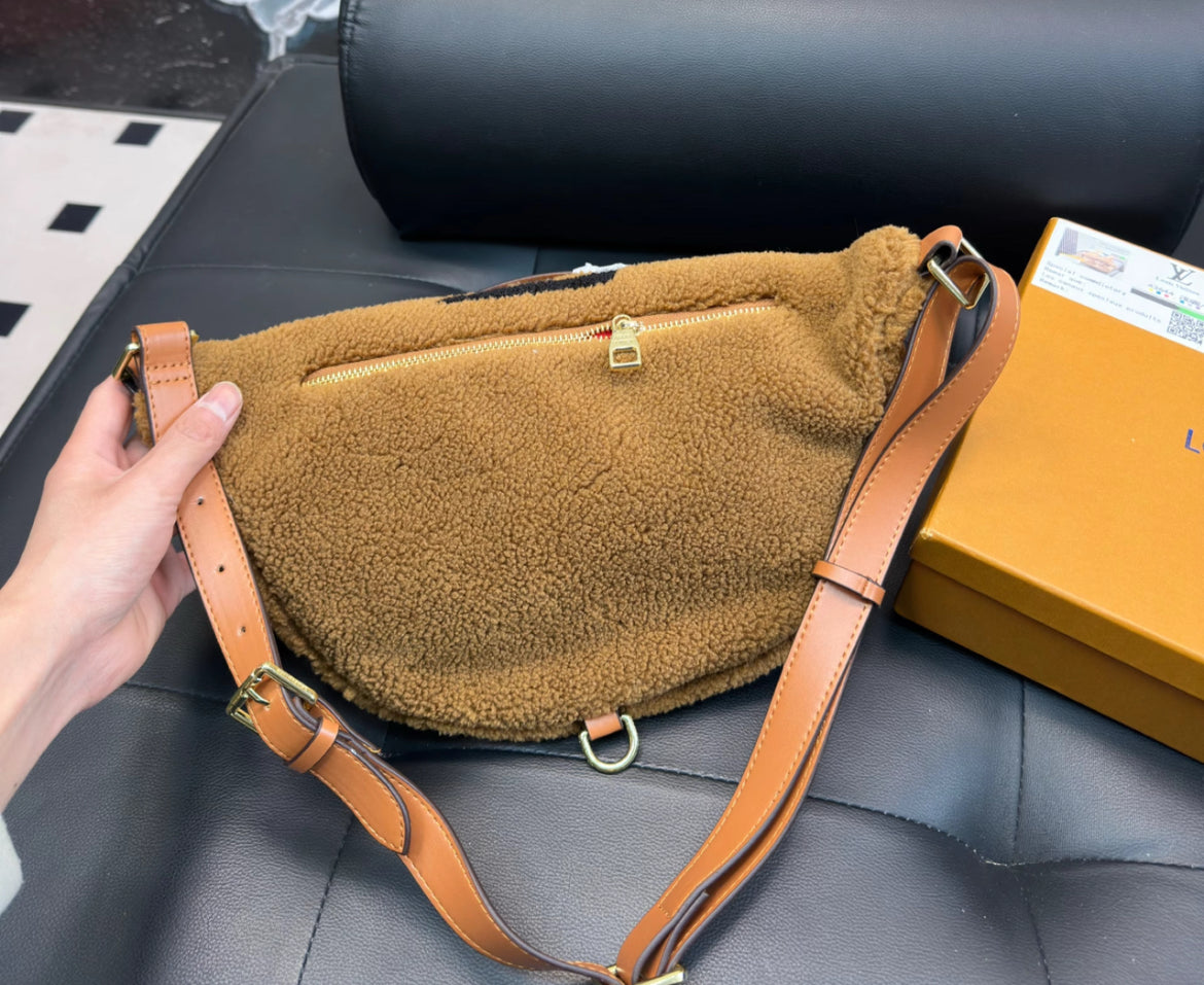 Fuzzy waist bag in multiple colors