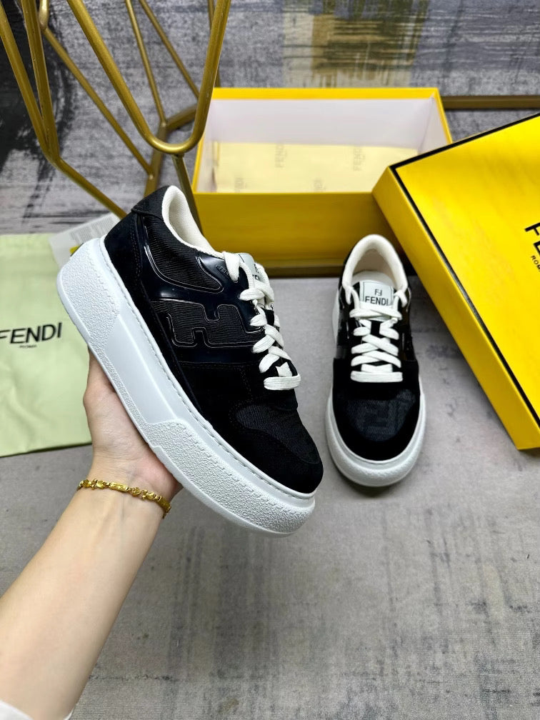 High Sole Tennis shoe