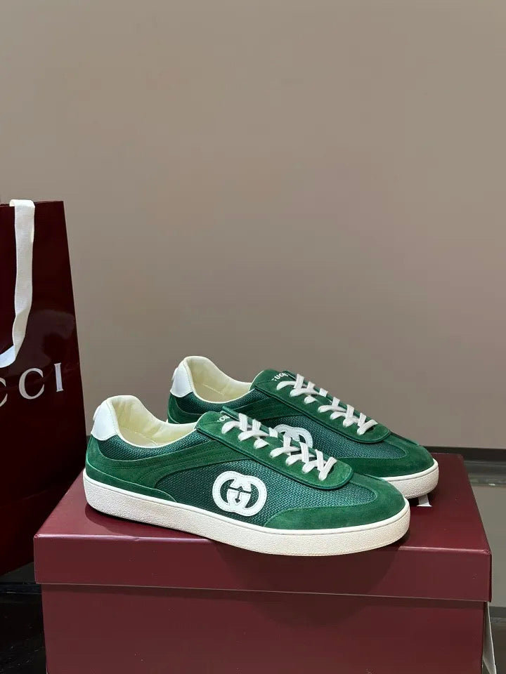 Low Profile Tennis shoe