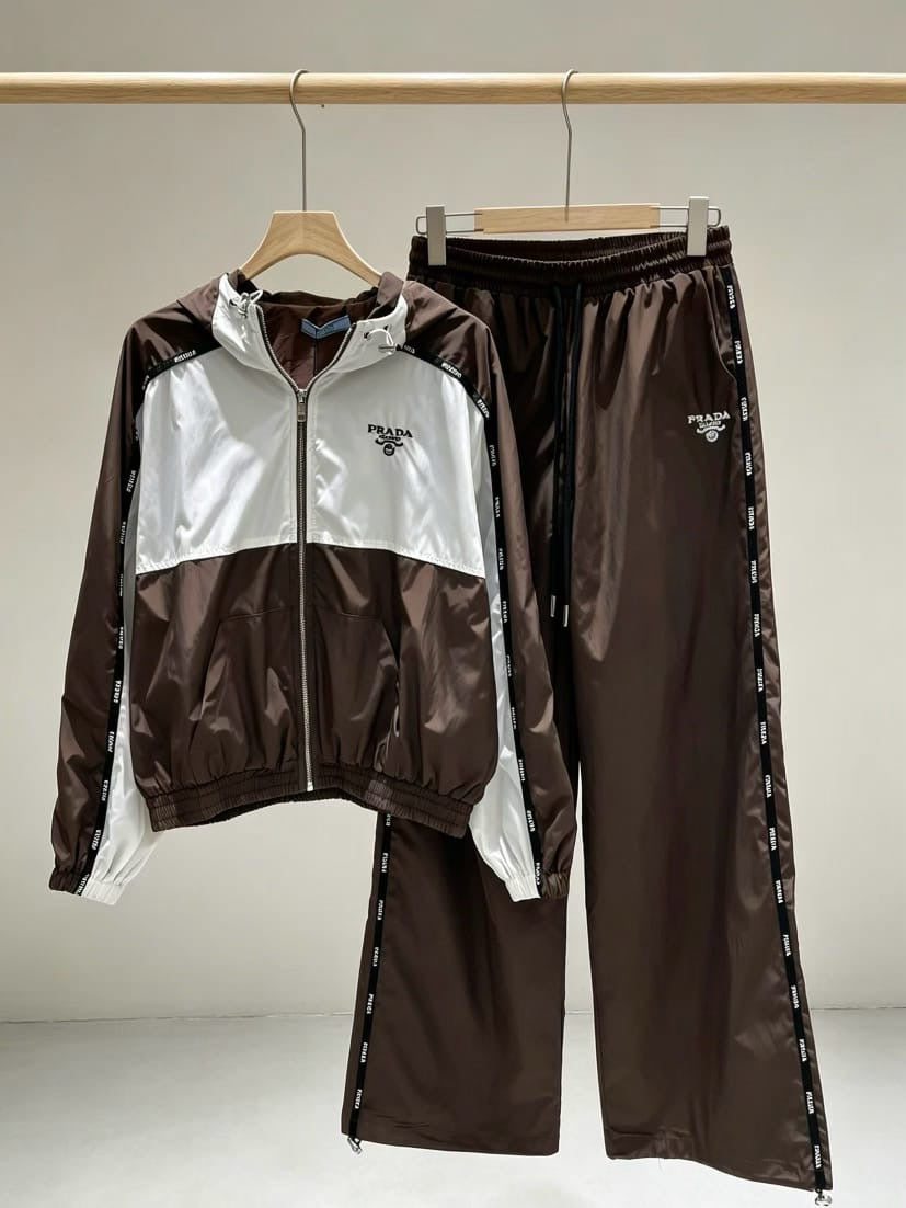 The Luxe Track Set
