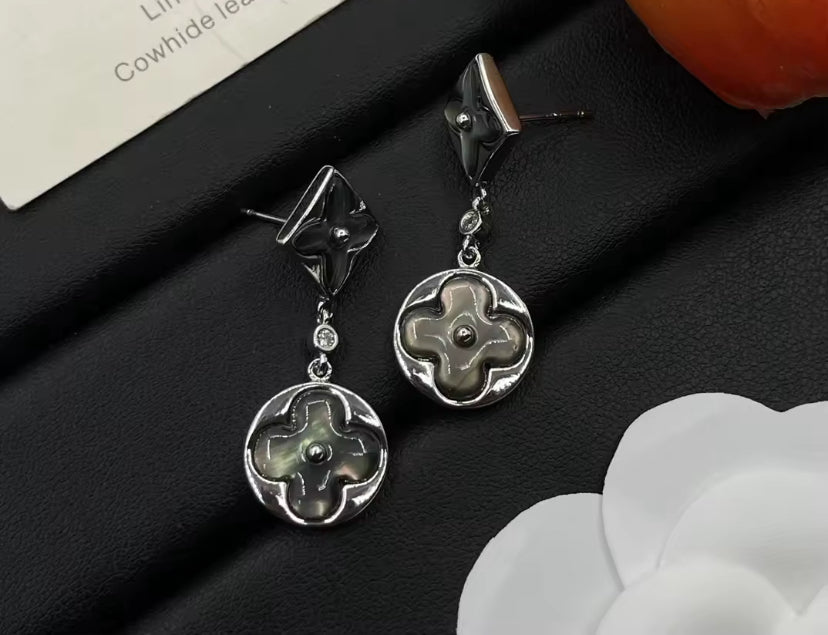 Dangling earrings