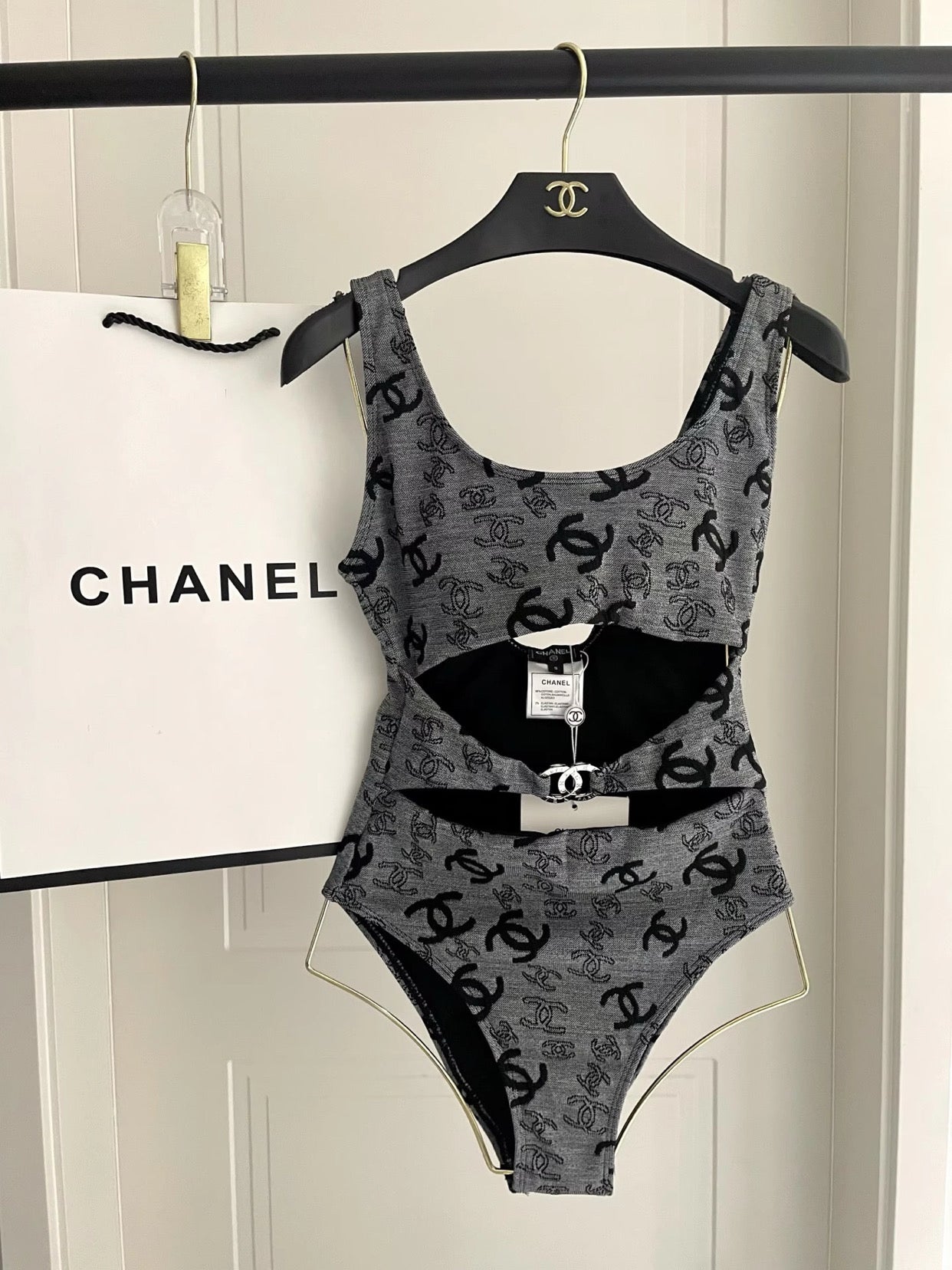 Open monokini