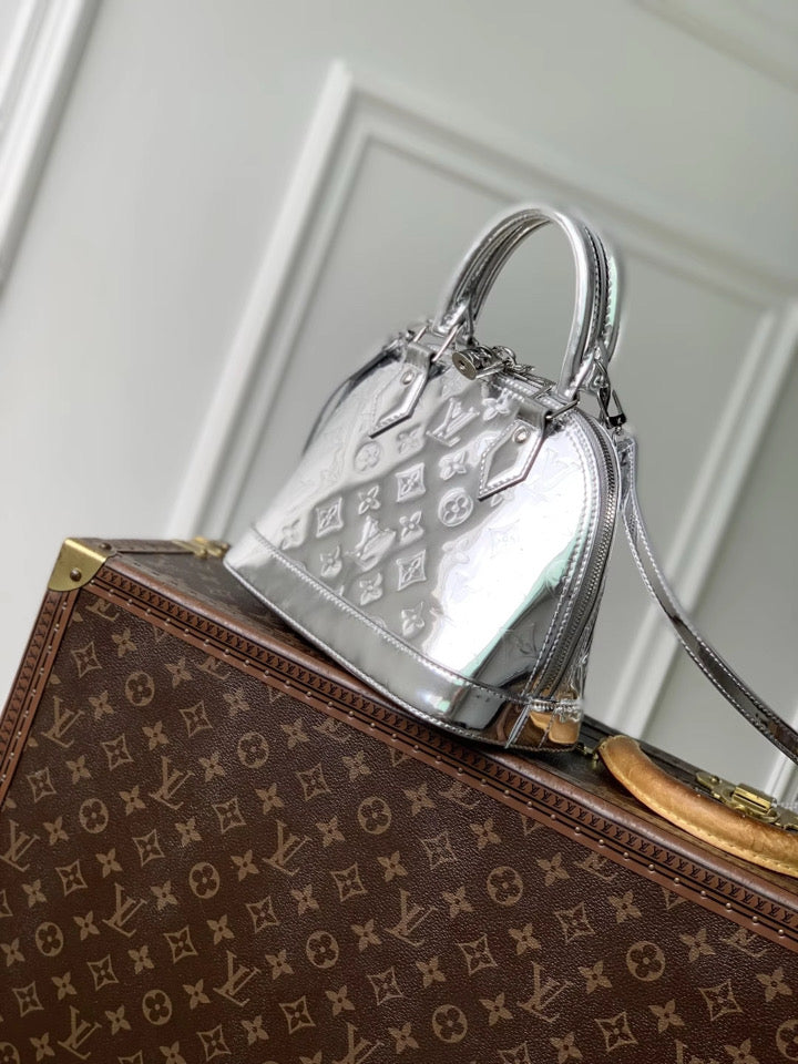 Aluminum Style Handbag