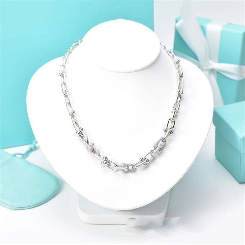 Bedazzled chain necklace