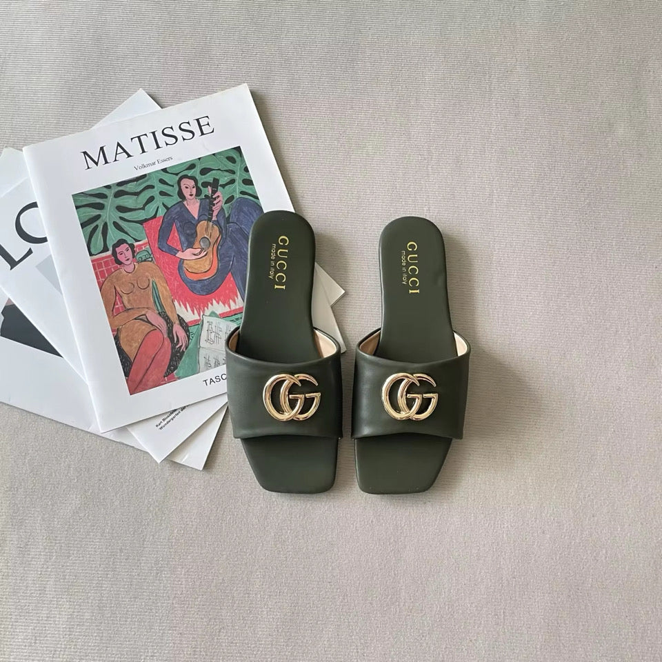 Flat leather bound slides