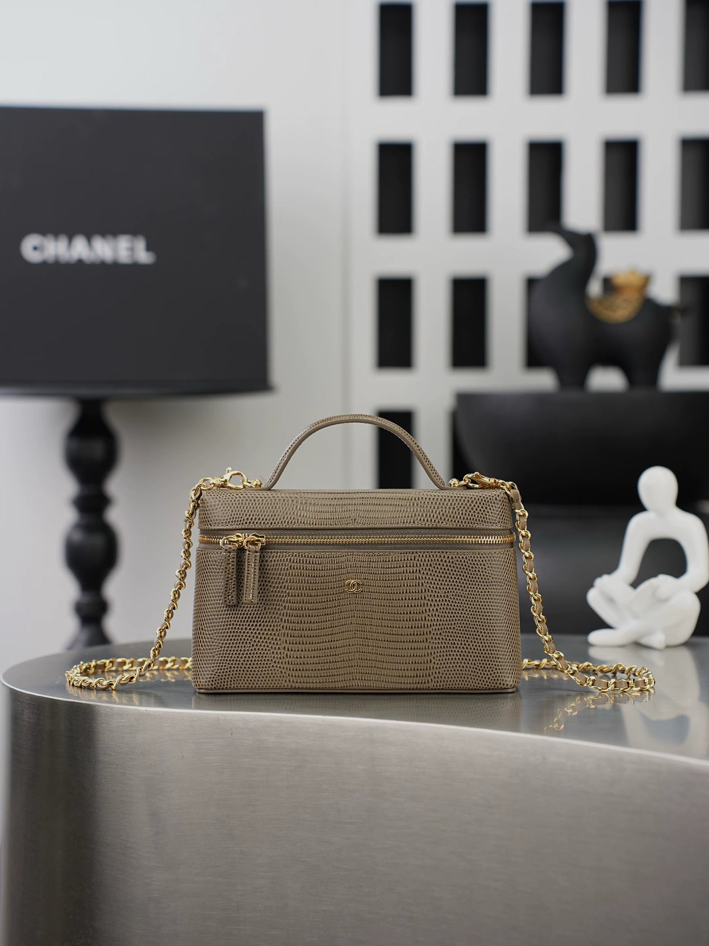 The coco Vanity Case