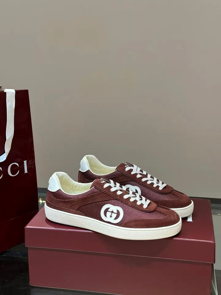 Low Profile Tennis shoe