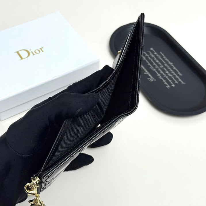 Shiny leather wallet