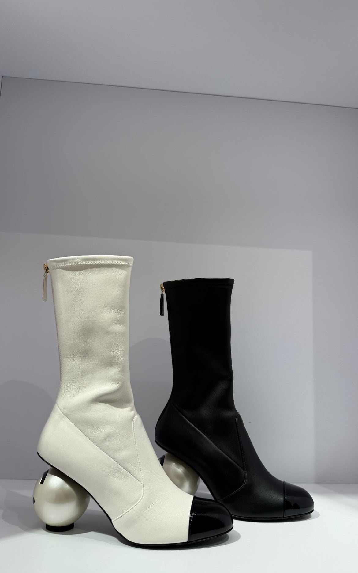 Pearl Heel