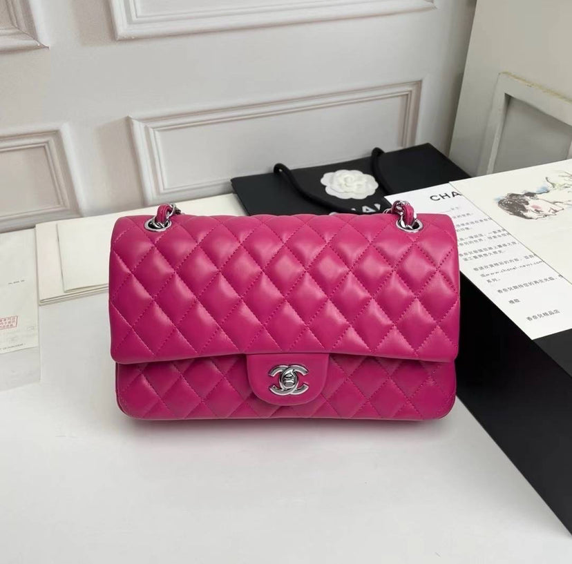 Double flap leather purse