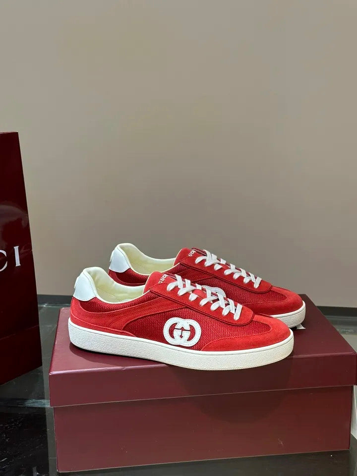 Low Profile Tennis shoe