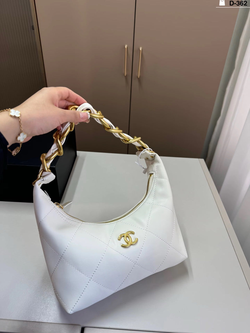 Gold Chain Strap Bag