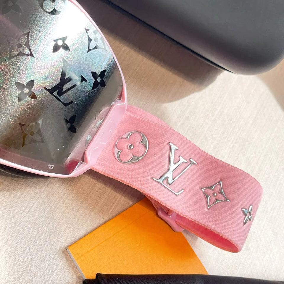 High end ski glasses