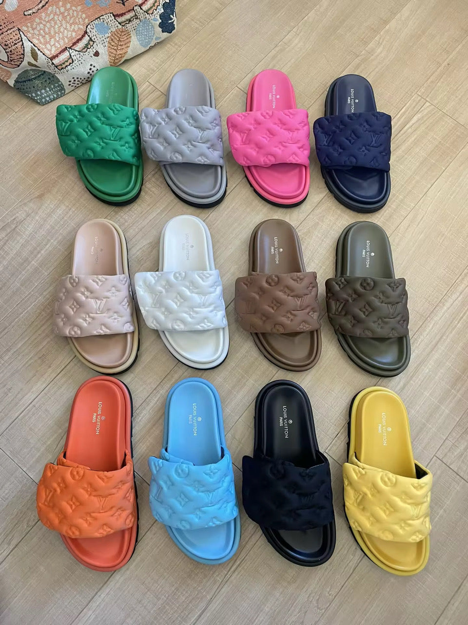 Pillow soft sandal