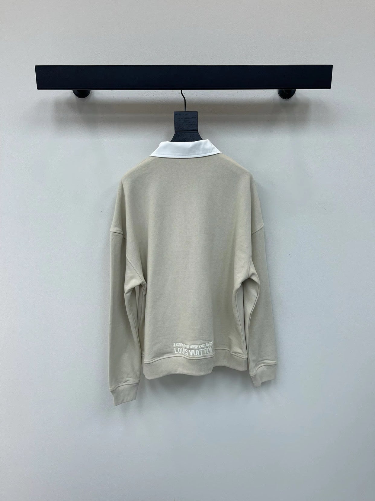 Khaki pullover