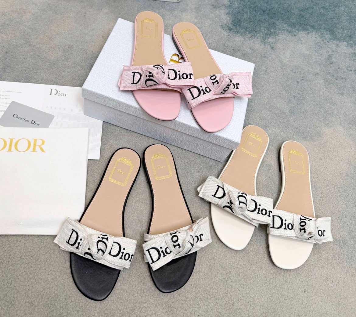 Flat Ribbon Flats