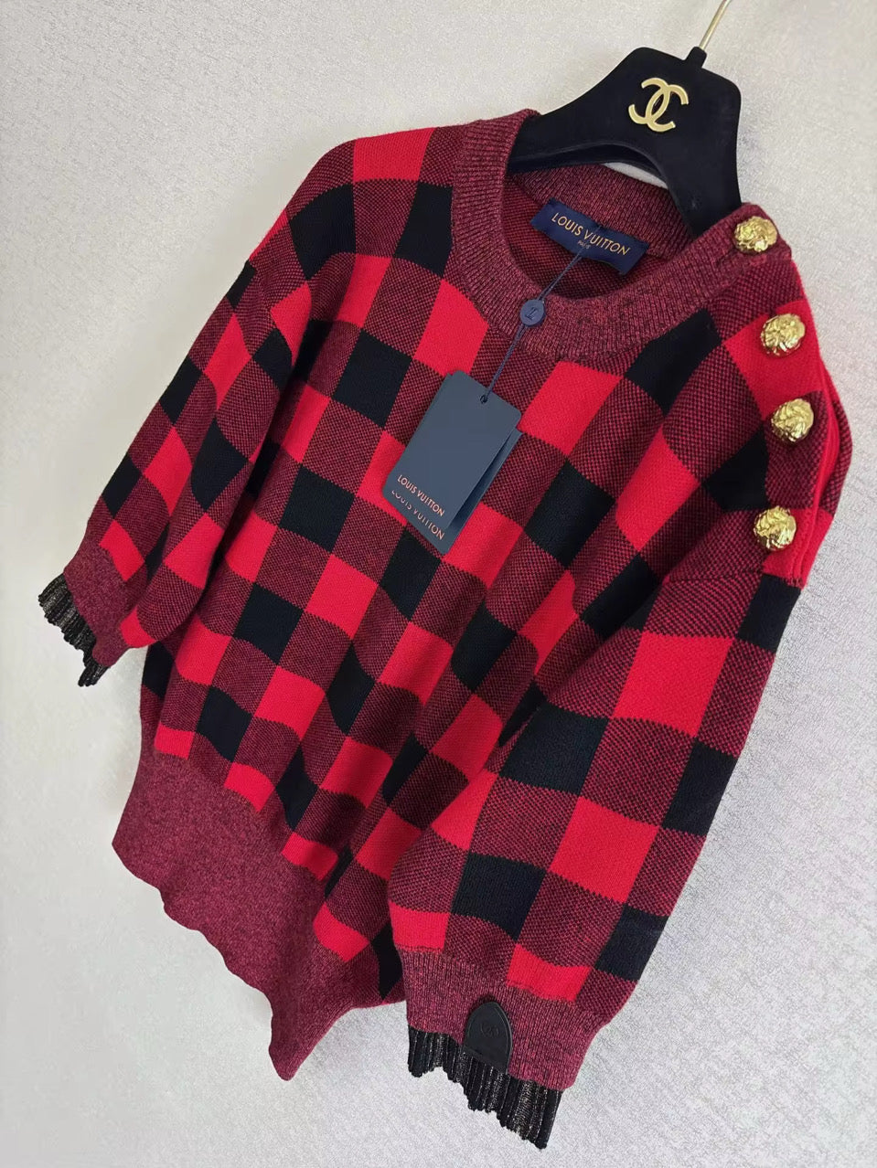 Red & Black knit