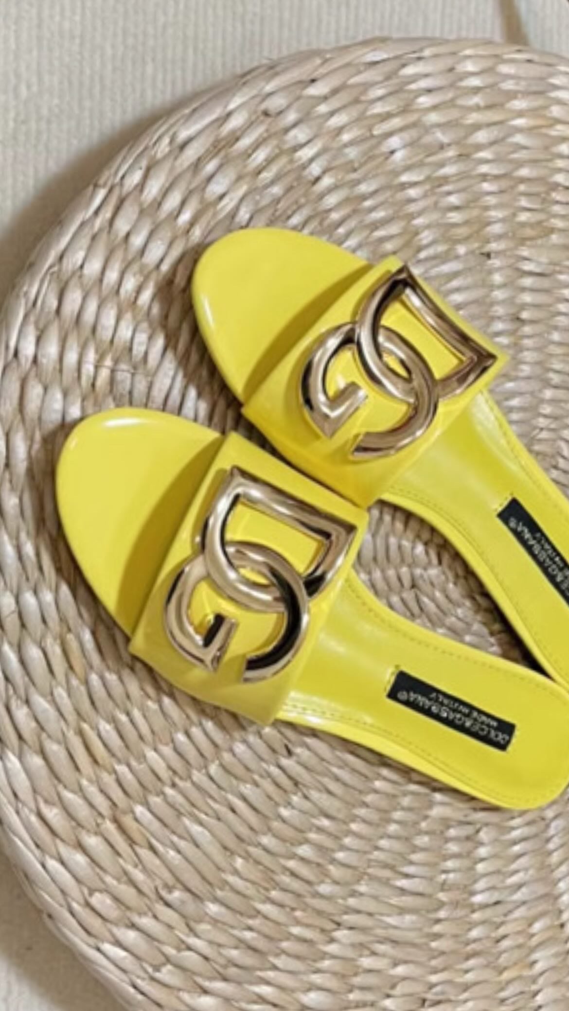 Leather bound sandal with gold