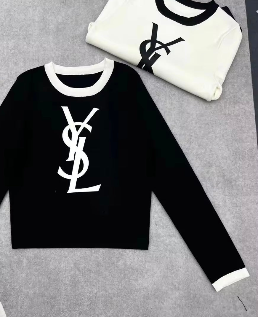 Long sleeve Circle Neck