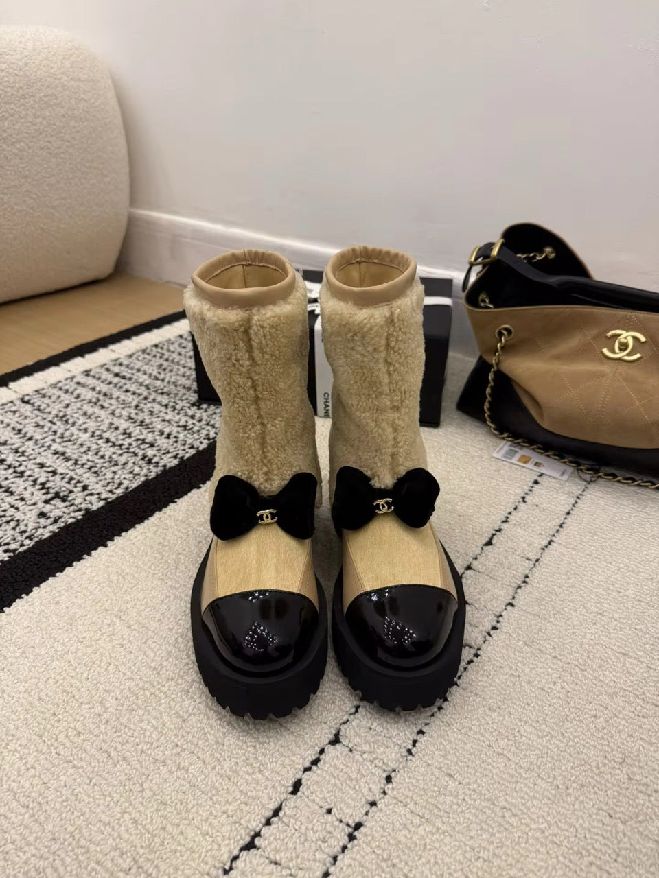 Cream or Black Furry Boot