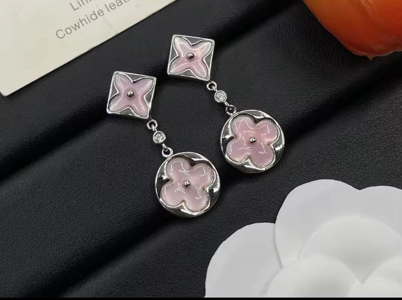 Dangling earrings