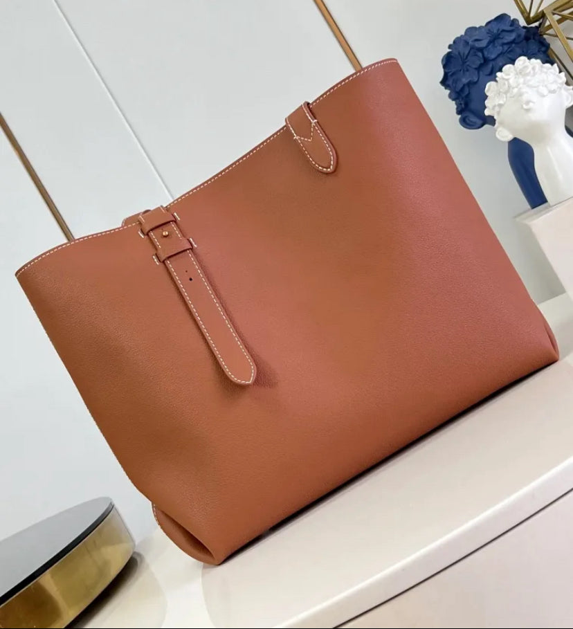 Large Leather Tote
