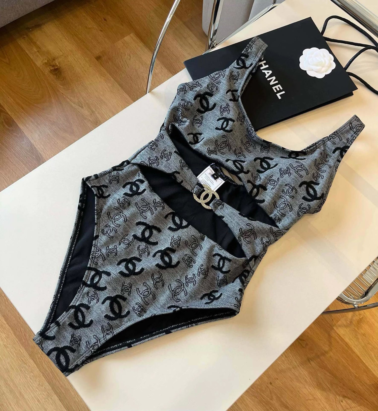 Open monokini