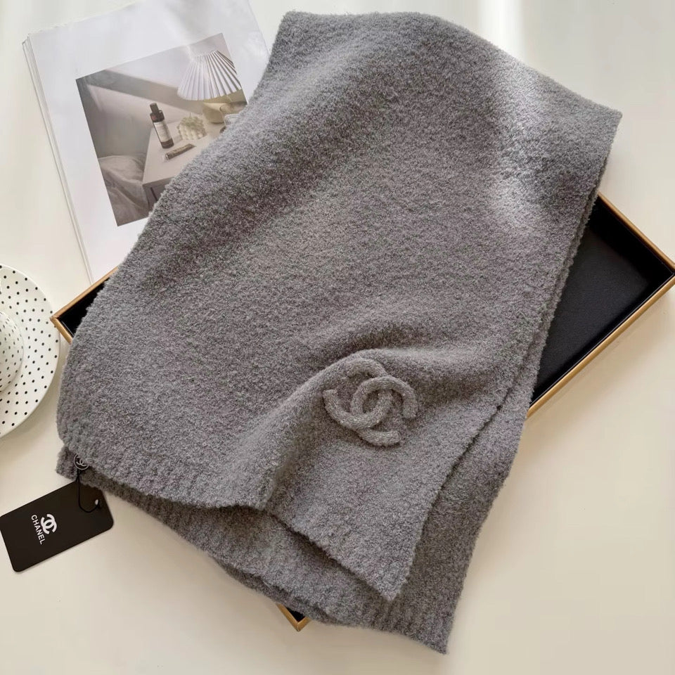 Long Scarf in 3 shades