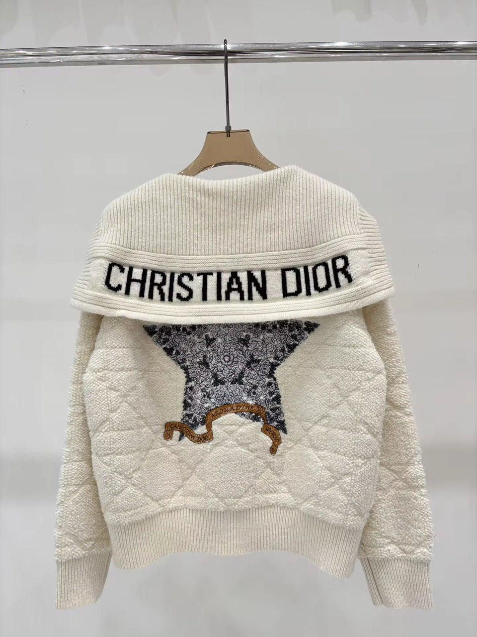 The perfect beige cardigan