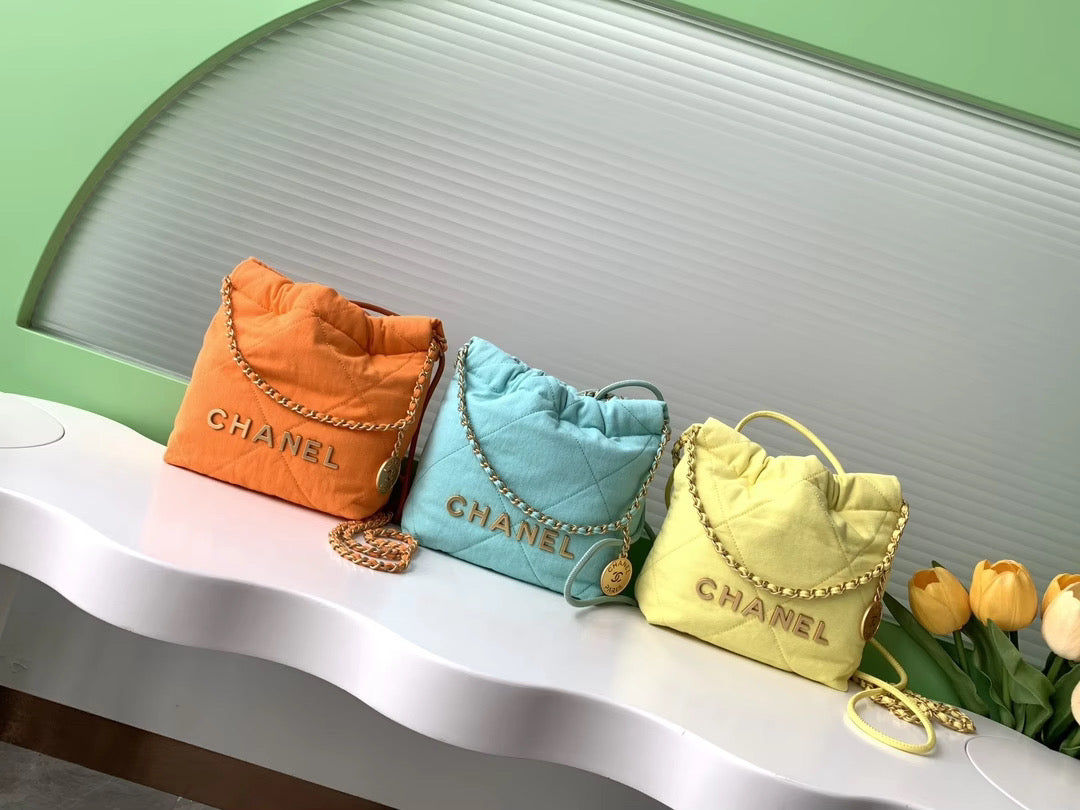 Mini Bright Pouch